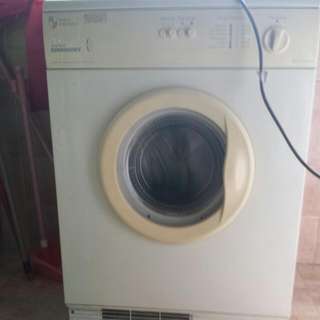 Preloved Dryer 