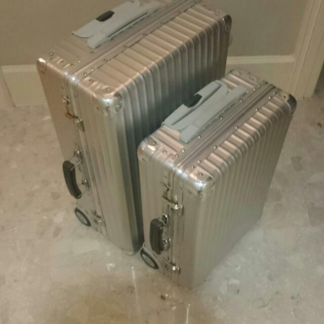 Rimowa Classic Flight 26
