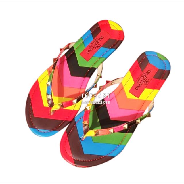 cool nike slides