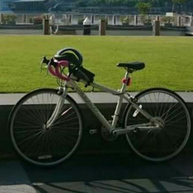 fuji junior road bike