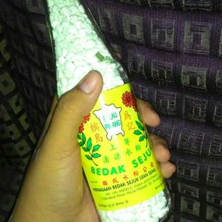 Bedak Sejuk(Cooling Powder)
