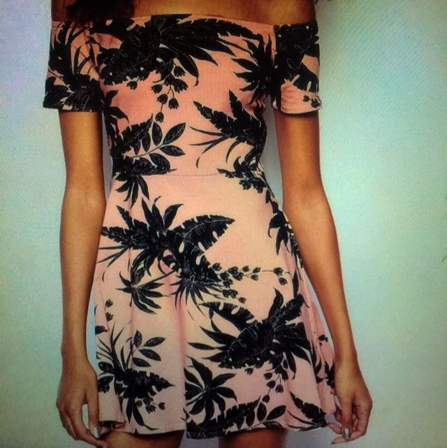 ASOS Motel Off Shoulder Skater Dress In Hawaiian Women s Fashion Dresses Sets Dresses on Carousell