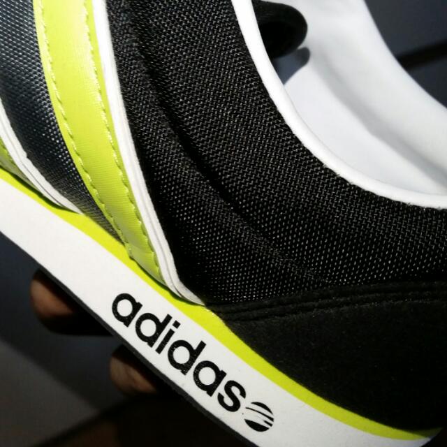 Adidas v racer neo label top