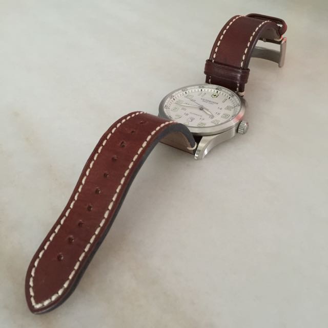 WTS Victorinox Airboss Automatic Aviator Watch Luxury Watches