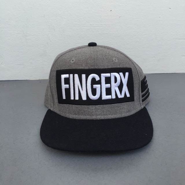 fingercroxx cap