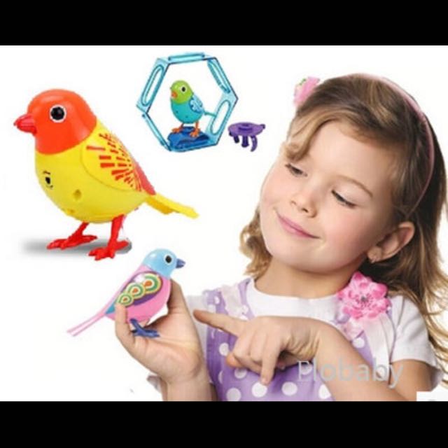 Robot parrot toy shop