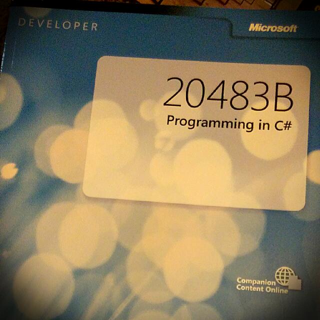 Microsoft Programming Materials (Category: Textbooks) located in Kuala Lumpur. Submitted by rogen94 (Listing ID 21221328, Image 1). Description: .