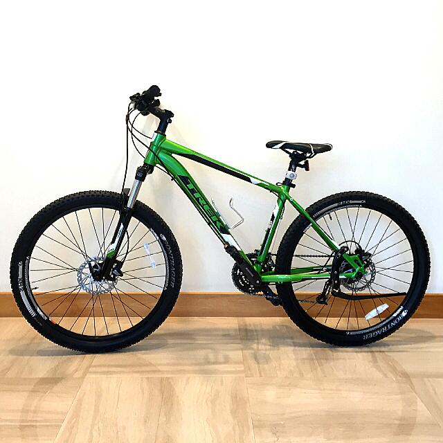 Trek Mountain Bike Like New 4300 Series Disc Brake
