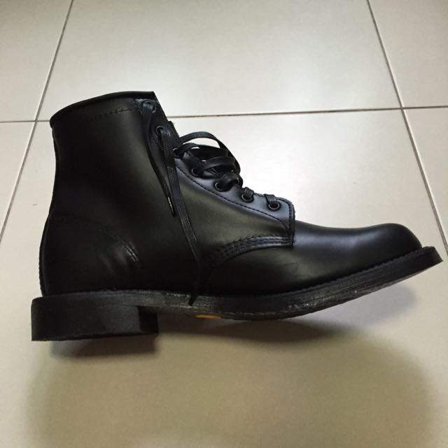 Chippewa Black Trooper Boots