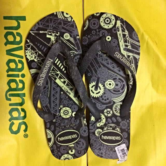 havaianas glow in the dark