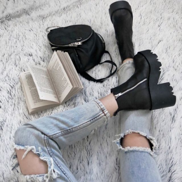 Rival clearance boots unif