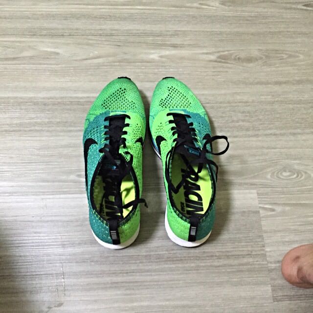 flyknit racer lucid green