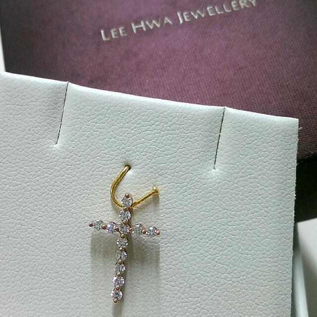 Lee hwa sales cross pendant