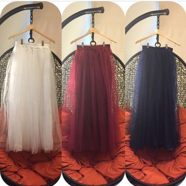 Basic Maxi Tulle (Category: Dresses) located in Singapore. Submitted by psssst (Listing ID 21583185, Image 1). Description: .