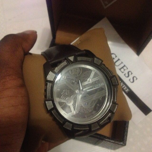 Guess Men s U0274G1 Dynamic Brown Leather Watch Men s Fashion
