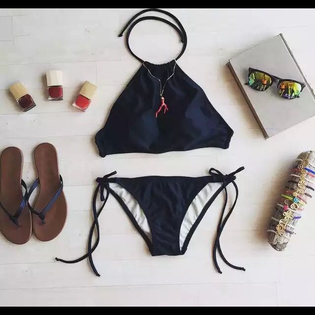 black halter neck bikini