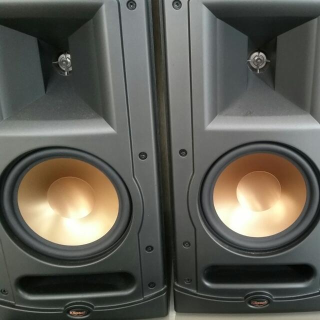 Klipsch RB61 Ref IV Bookshelf Speakers
