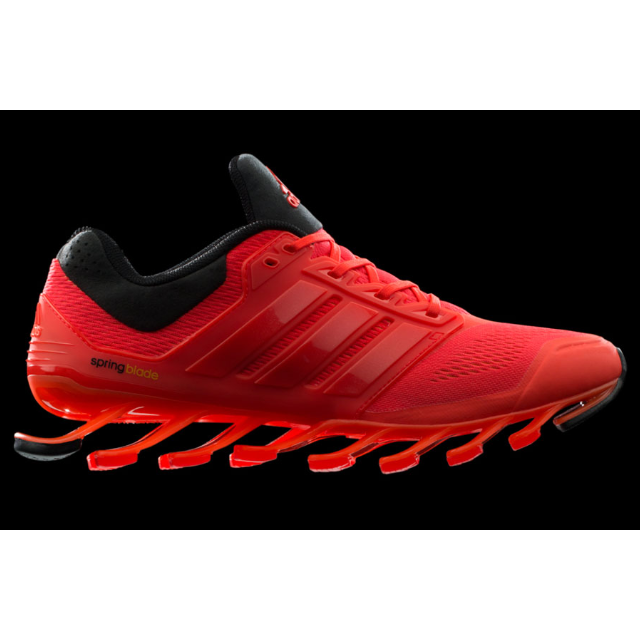 Adidas springblade falso discount barato