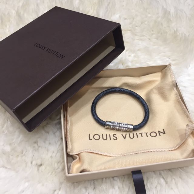 Unboxing Louis Vuitton Digit Bracelet 