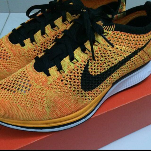 Nike flyknit racer team orange shop
