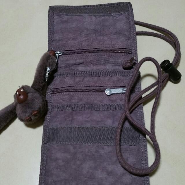 Authentic Kipling Travel Sling Bag, Women's Fashion, Bags & Wallets