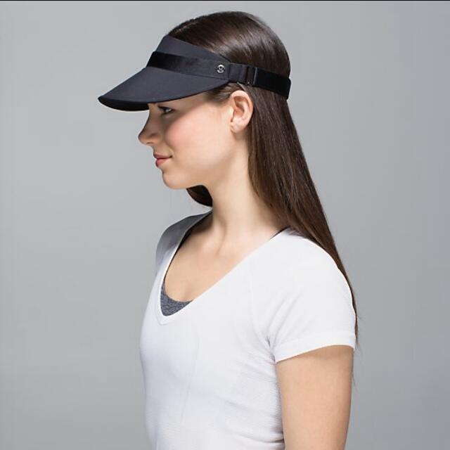 lululemon fast paced run visor