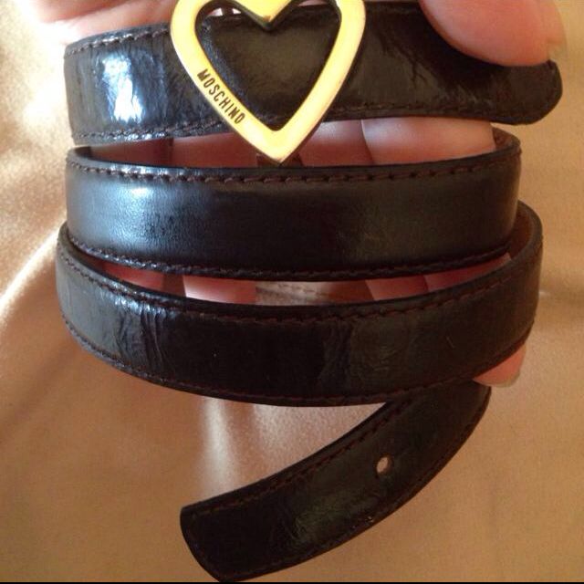 used moschino belt