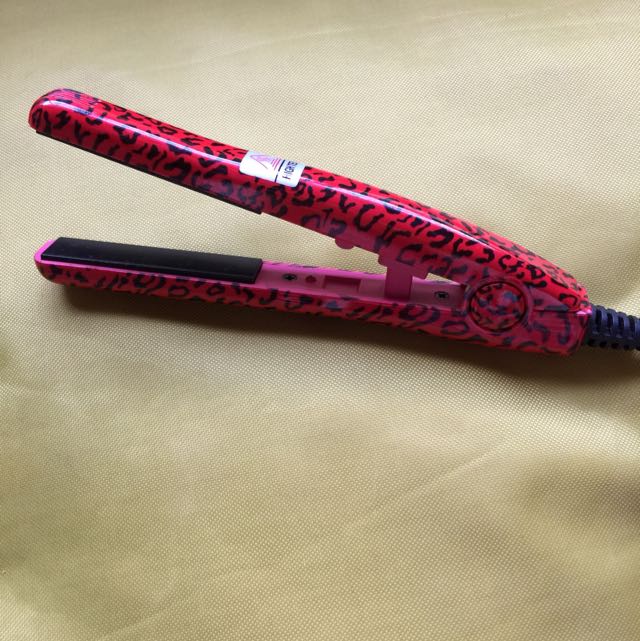 Used Jose Eber Signature Series Mini Hair Straightening Iron