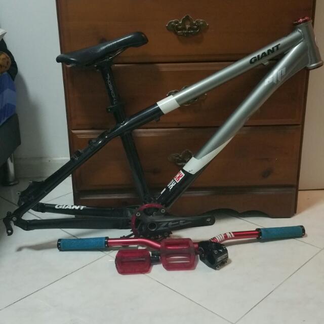 Giant stp hotsell frame