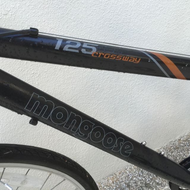 Mongoose Crossway 125 2011 Hybrid Bike