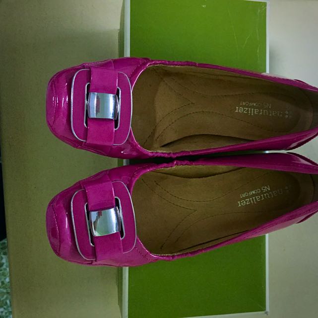 naturalizer pink flats