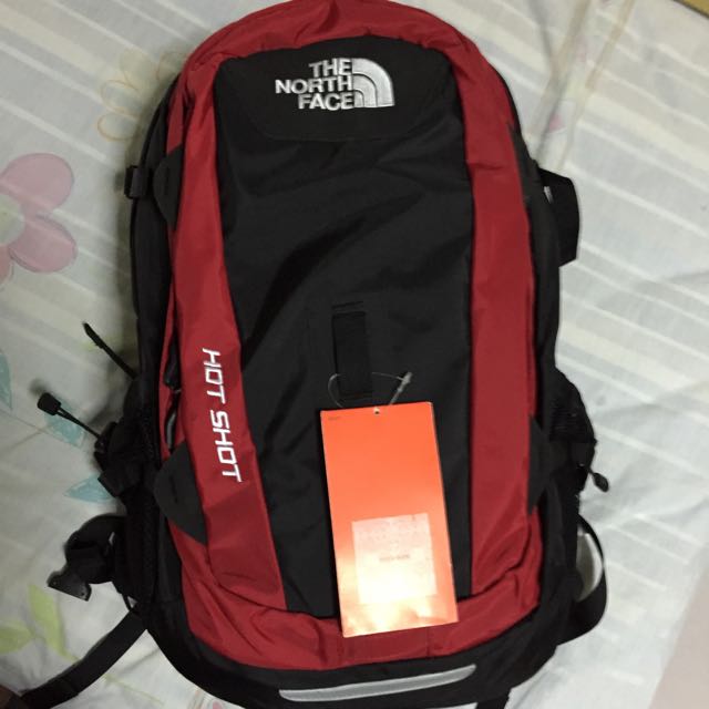 The North Face Hot Shot (red/black 