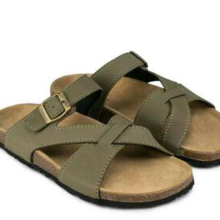 BIRKENSTOK INSPIRED CROSS STRAP KHAKI SANDALS $25 MAILED