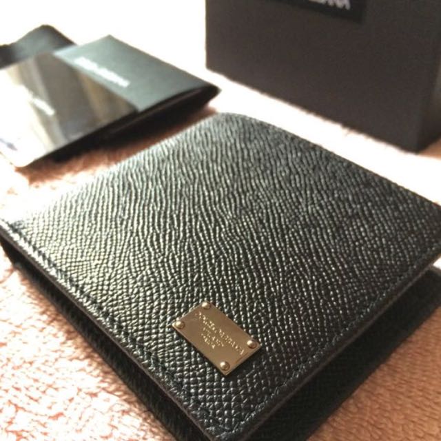 Dolce Gabbana D G Men S Bifold Wallet In Black Calfskin Luxury On Carousell