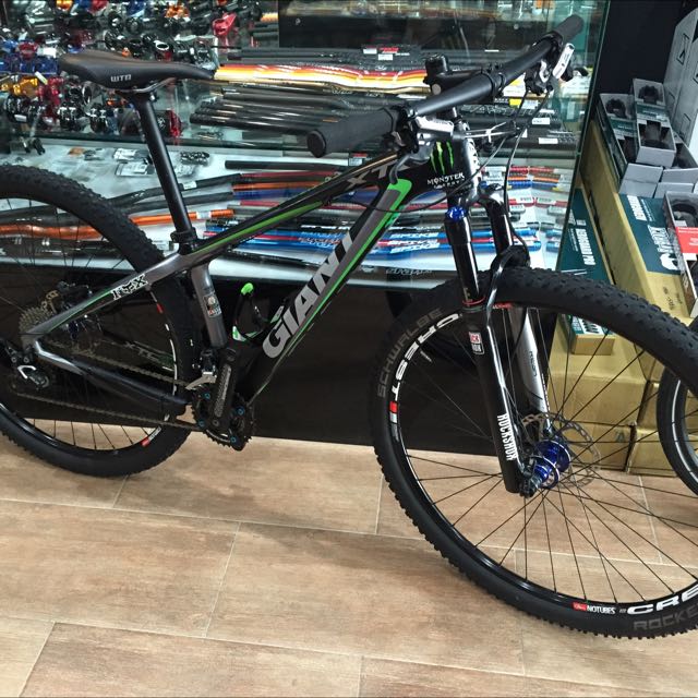 Giant xtc clearance carbon 2013