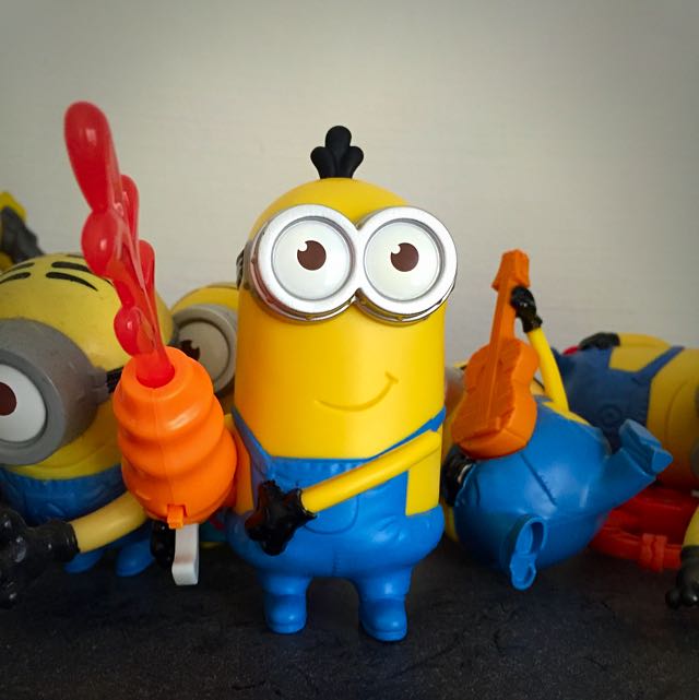 Minions McDonalds Happy Meal Toys lava shooting kevin unopened new 2015 