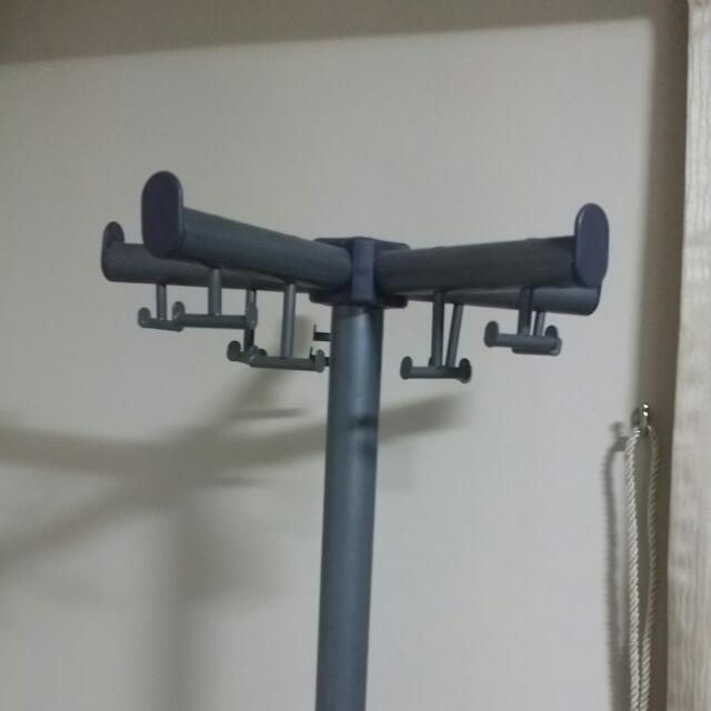 WTS Coat Rack and Clothes Hanger, Sports Equipment, Exercise & Fitness