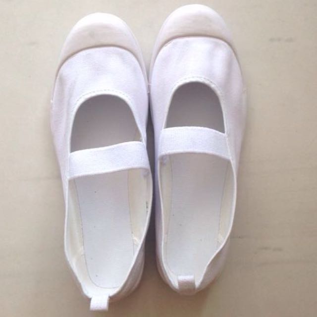 ballet white shoes