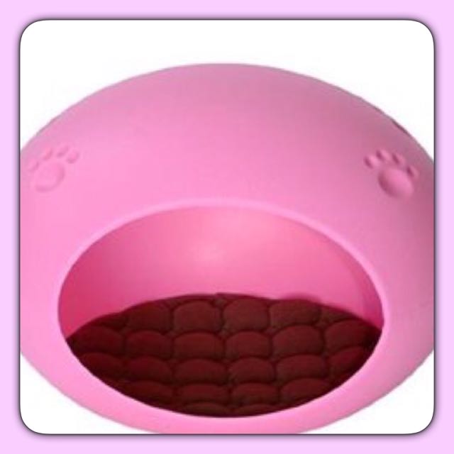 egg shaped cat bed