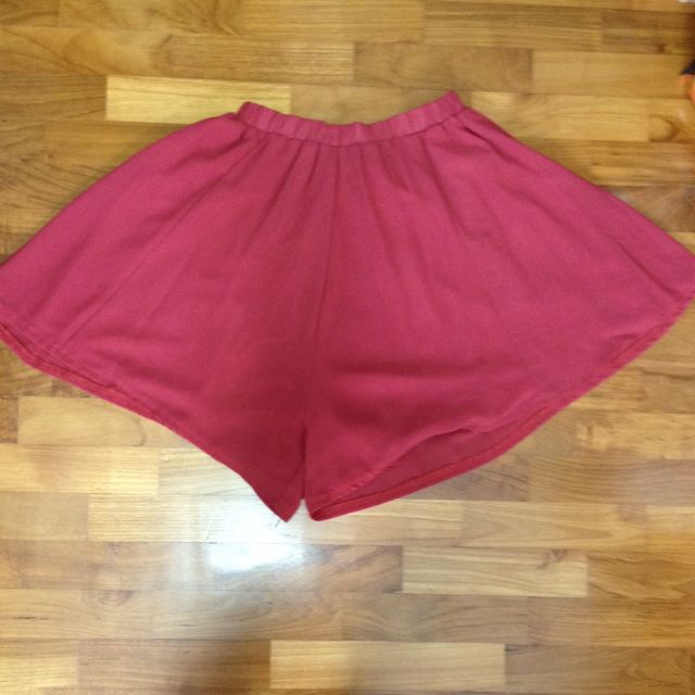 burgundy chiffon material