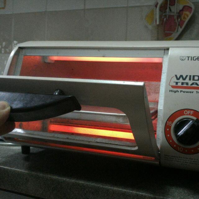 Tiger Toaster, Wide Tray, 1000w, TV & Home Appliances, Kitchen