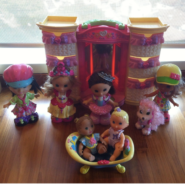 fisher price dress up dolls