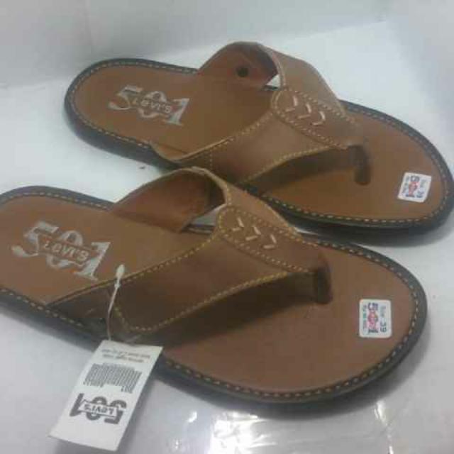 sandal levis 501