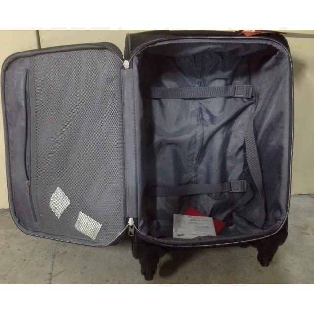 american tourister featherlite