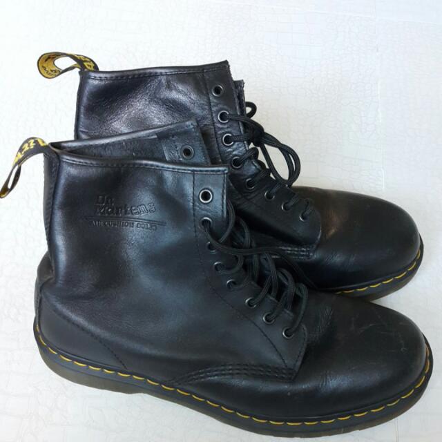 dr martens soft leather boots
