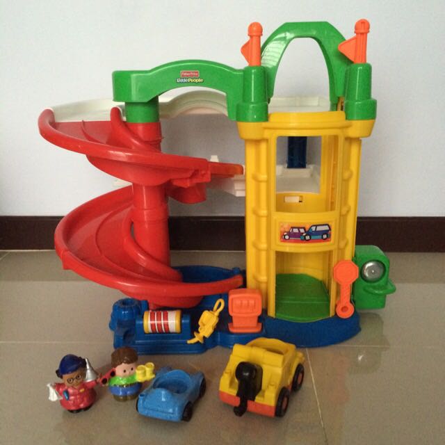 Little people discount racin ramps garage