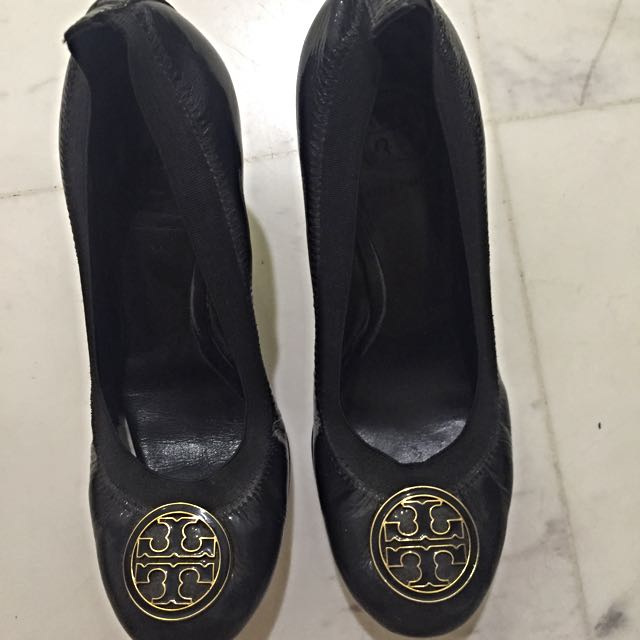 Tory burch Kitten Heels, Luxury, Sneakers & Footwear on Carousell