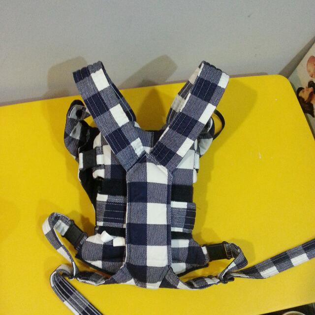 Domaro carriboi hotsell baby carrier