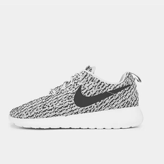 nike roshe run yeezy