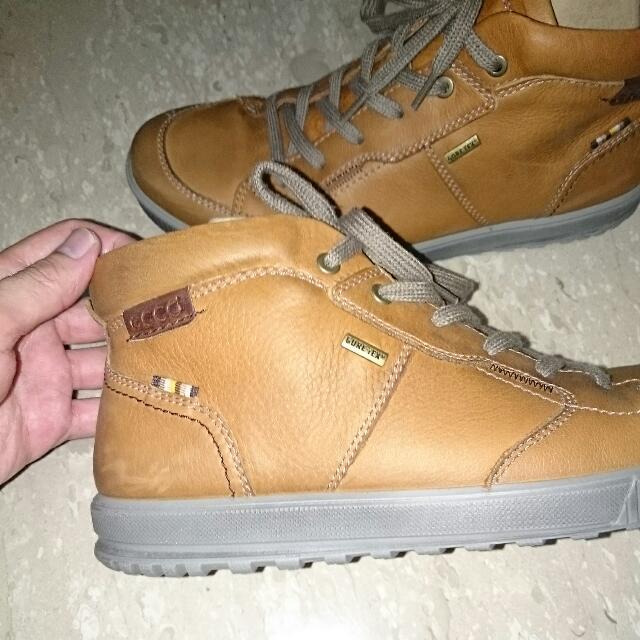 REPRICED Ecco Men s Shoes BRADLEY GTX Tie Boot Men s Fashion Footwear Dress Shoes on Carousell